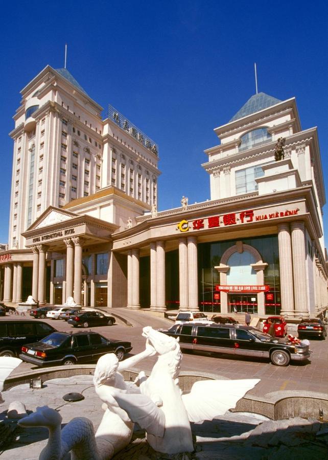 Royal International Hotel 우루무치 외부 사진